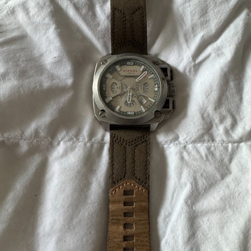 Designer Watch - Picture 3 of 4